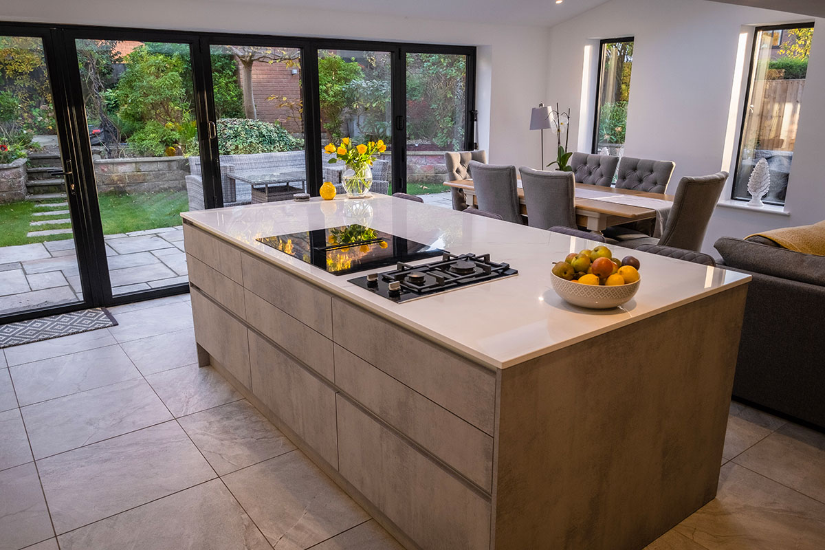 Sleek & Contemporary