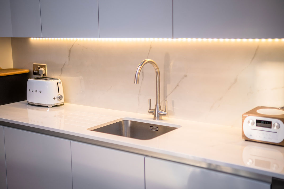 Sleek & Contemporary