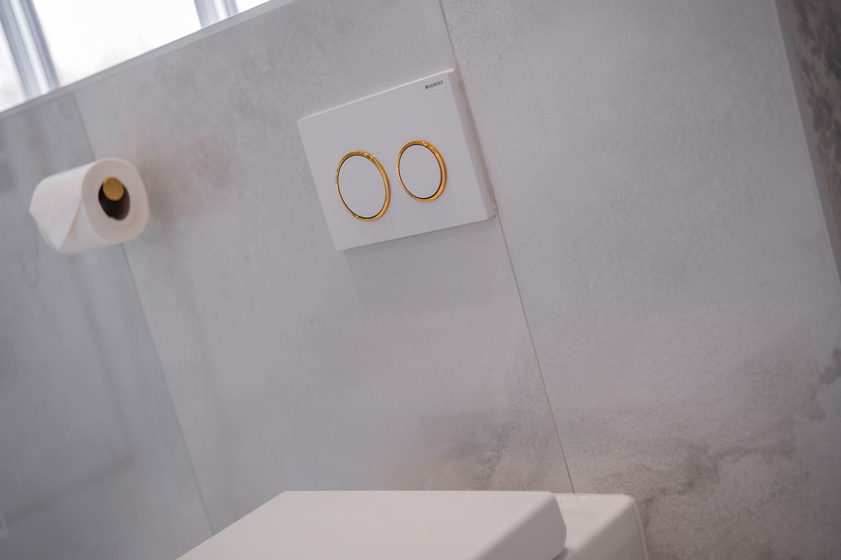 Luxurious & elegant ensuite